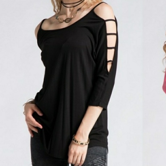 Black Sleeve detailed top - Picture 3 of 3